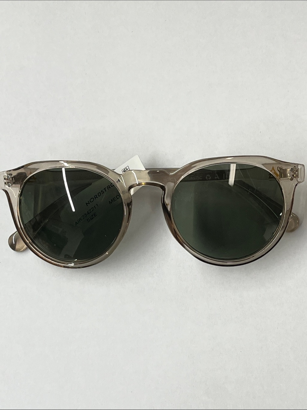 NEW Aire Women’s Nucleus Round Sunglasses